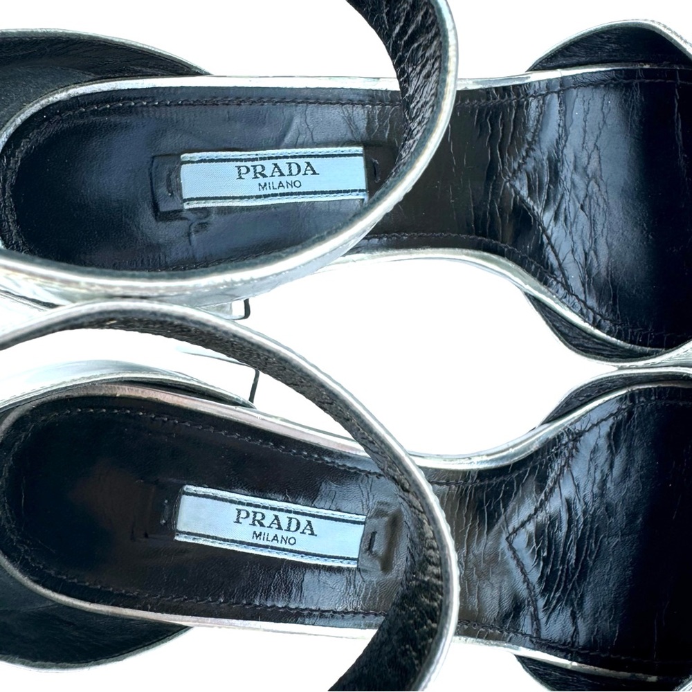 PRADA Sandal Silver Leather Block Heel - Picture 15 of 17